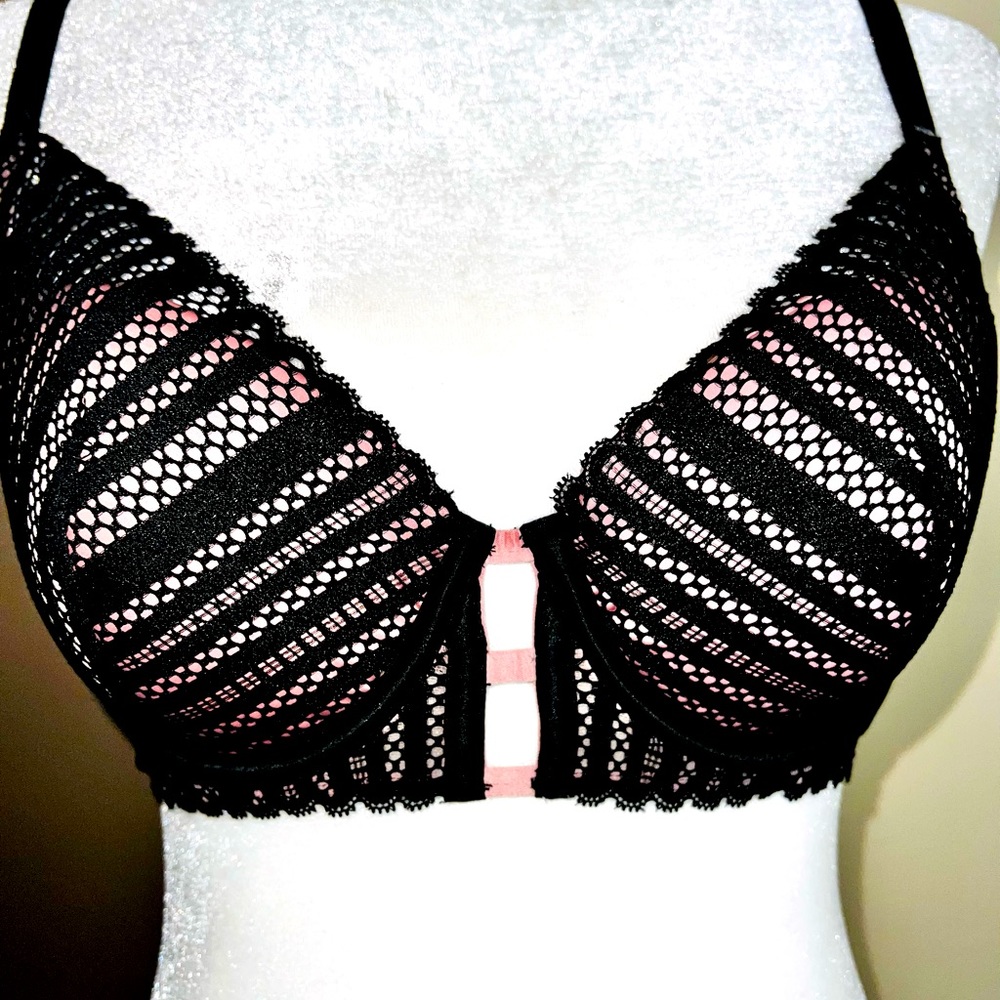 Victoria’s Secret Black Lace & Pink Satin Ladder Front Detail Bra 34 D
